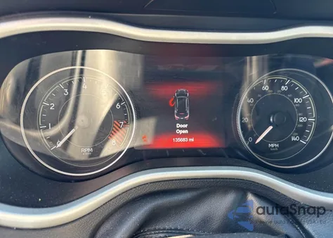 2014 Jeep Cherokee Trailhawk from USA, damaged, VIN 1C4PJMBS2EW161276